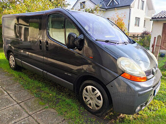 Renault Trafic 9 míst, long