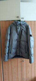 Nepromokavá zimní bunda + čepice