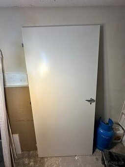 Dveře L90 interiér s klikou