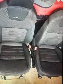 Škoda octavia3 Scout přední sedačky s vyhrevem