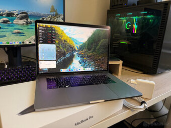 MacBook Pro 2018 15", 1 TB, 32 GB RAM