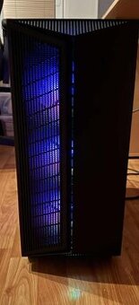 Herní PC s RTX 3080 a Ryzen 9 5900X – výborný stav, dovoz a