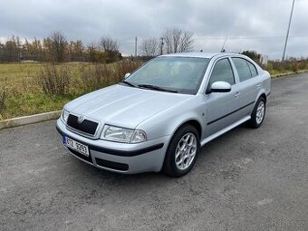 OCTAVIA TOUR 1.9TDI 74KW,,ROK 2009,,KLIMATIZACE,,ČR-KOUPENÉ