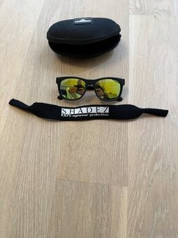 Dětské sluneční brýle Shadez VIP Polarized B