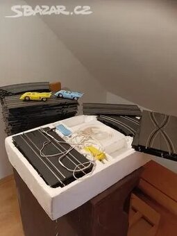 Stará autodráha Porsche ites , mnoho dílů navic