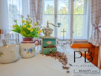 Prodej rodinného domu v klidné části Hrušovan s garáží a vel