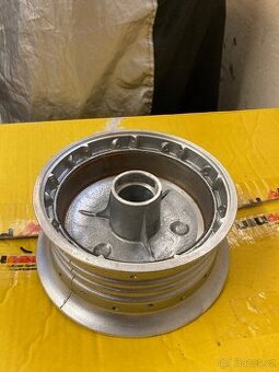 Mz etz 125 - 150 zadni brzdovy buben