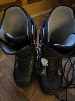 Snowboardové boty BURTON vel.39