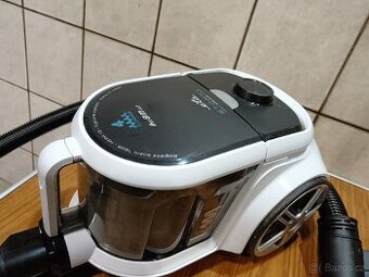 Bezdackovi vysavač ETA slušný stav