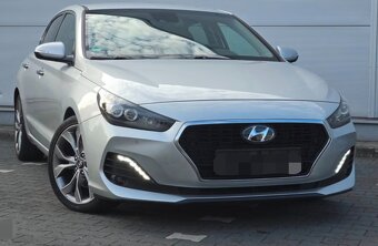 Hyundai i30 fastback
