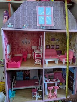 Velky domecek pro panenky BEZ NÁBYTKU