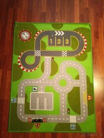 Dětský koberec 135 x 100cm