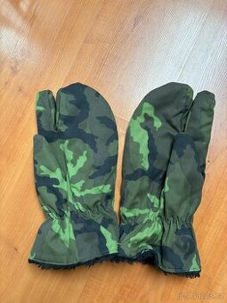 Vojenské rukavice tříprsté