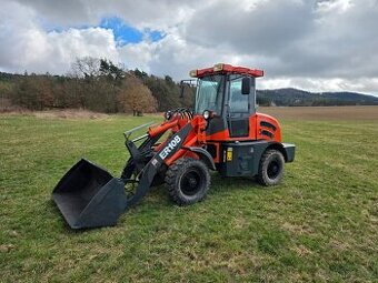 KLOUBOVÝ NAKLADAČ EVERUN ER10B