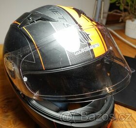 MT Helmets vel L (helma na motorku)