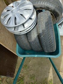 Celoroční pneu 155/65 R13 + ráfky