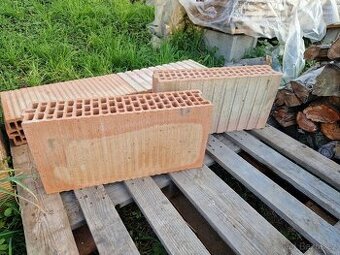 Cihly Porotherm 11,5 Profi a Porotherm 11,5 AKU Profi