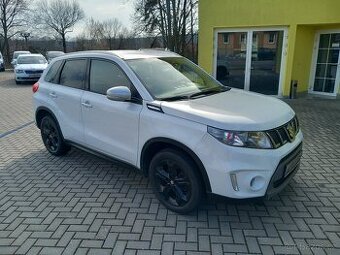 Suzuki Vitara 1.4T 4x4 r.2018,106t.KM 1.MAJITEL NAVIGACE
