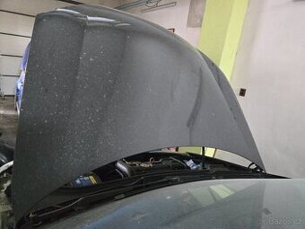 Volkswagen Golf V přední kapota - 1