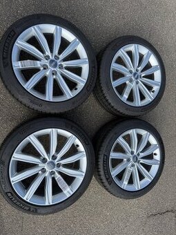 Alusadu Audi A6 5x112 r19 letní pneu 245/45 r19