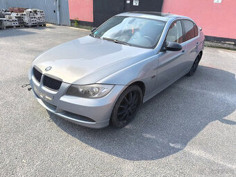 Bmw e90 325i 160kw veškeré náhradní díly z vozu