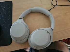 Sony WH-1000XM4 silver