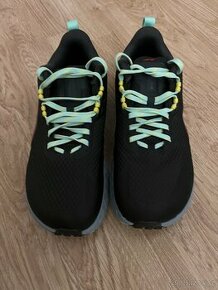 Altra M Outroad