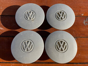 Poklice na kola VW Golf, Vento... (4x100)