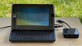 Historický UMPC HTC Shift x9500