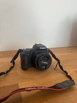Zrcadlovka Canon