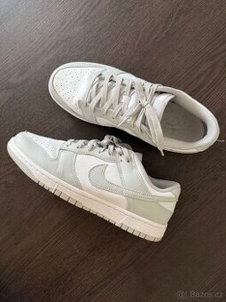Tenisky NIKE 43