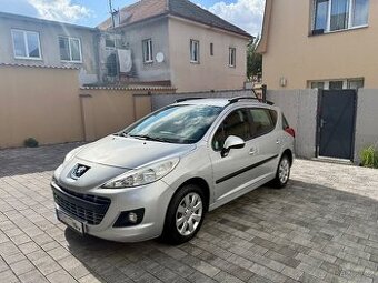 PEUGEOT 207 SW AC KOMBI 1.4BA 70KW NOVÁ STK 2027 PO SERVISU