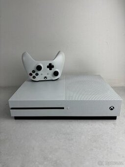 XBOX ONE S 1TB