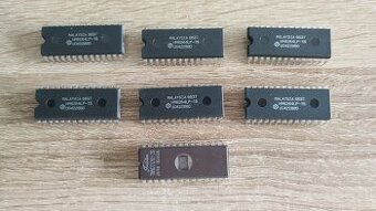 Prodám SRAM a EPROM