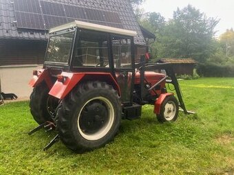 Traktor Zetor 5511 s nakladačem