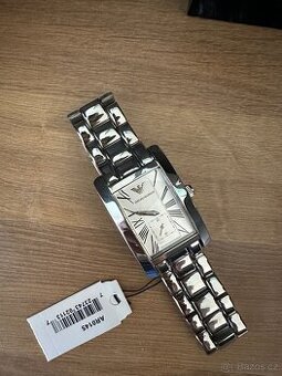 NOVÉ hodinky Emporio Armani AR0145