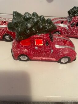vánoční dekorace auto