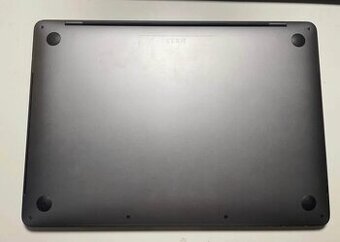 Macbook (2019) A1989