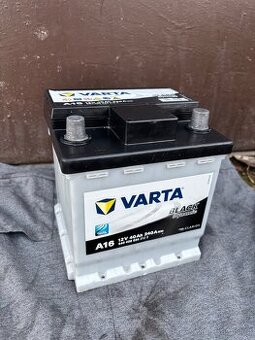 Autobaterie Varta Black Dynamic 12V 40Ah 340A (zánovní)