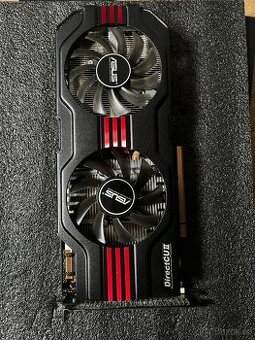 Grafická karta ASUS ENGTX560 Ti DCII - 1 GB GDDR5