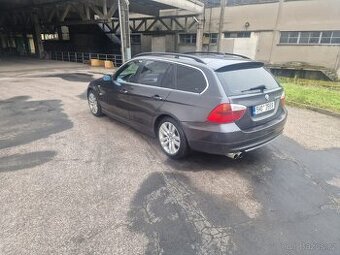 BMW 330xi Touring (E91) – xDrive – 3.0 benzín Automat Rok vý