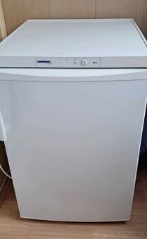 A++ TOP velký 3-šuplíkový mrazák LIEBHERR  DOPRAVA