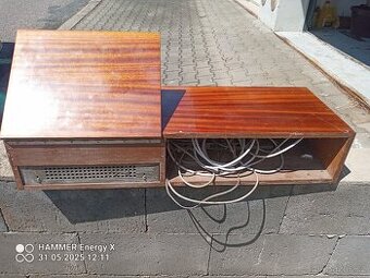 Prodám staré Gramoradio Tesla.