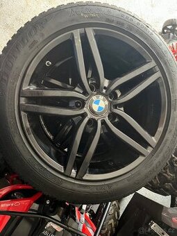 Alu kola R17 5x120 zimní pneu