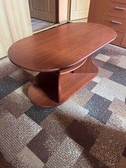 Konferenční stůl na kolečkách