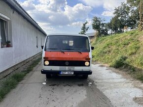 VW LT35 Mk1 2.4 R6 diesel 55kw - 1984