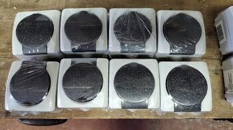 Zásuvky a vypínače