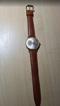 Legendární hodinky POLJOT, ultratenké