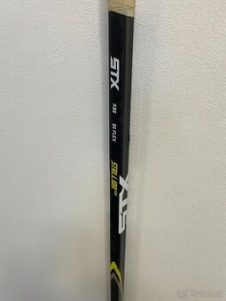 kompozitová hokejka STX Stalion 500 pravá