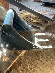 PODKOPOVÁ LŽÍCE SIŘE 50cm  nosič 3-5t